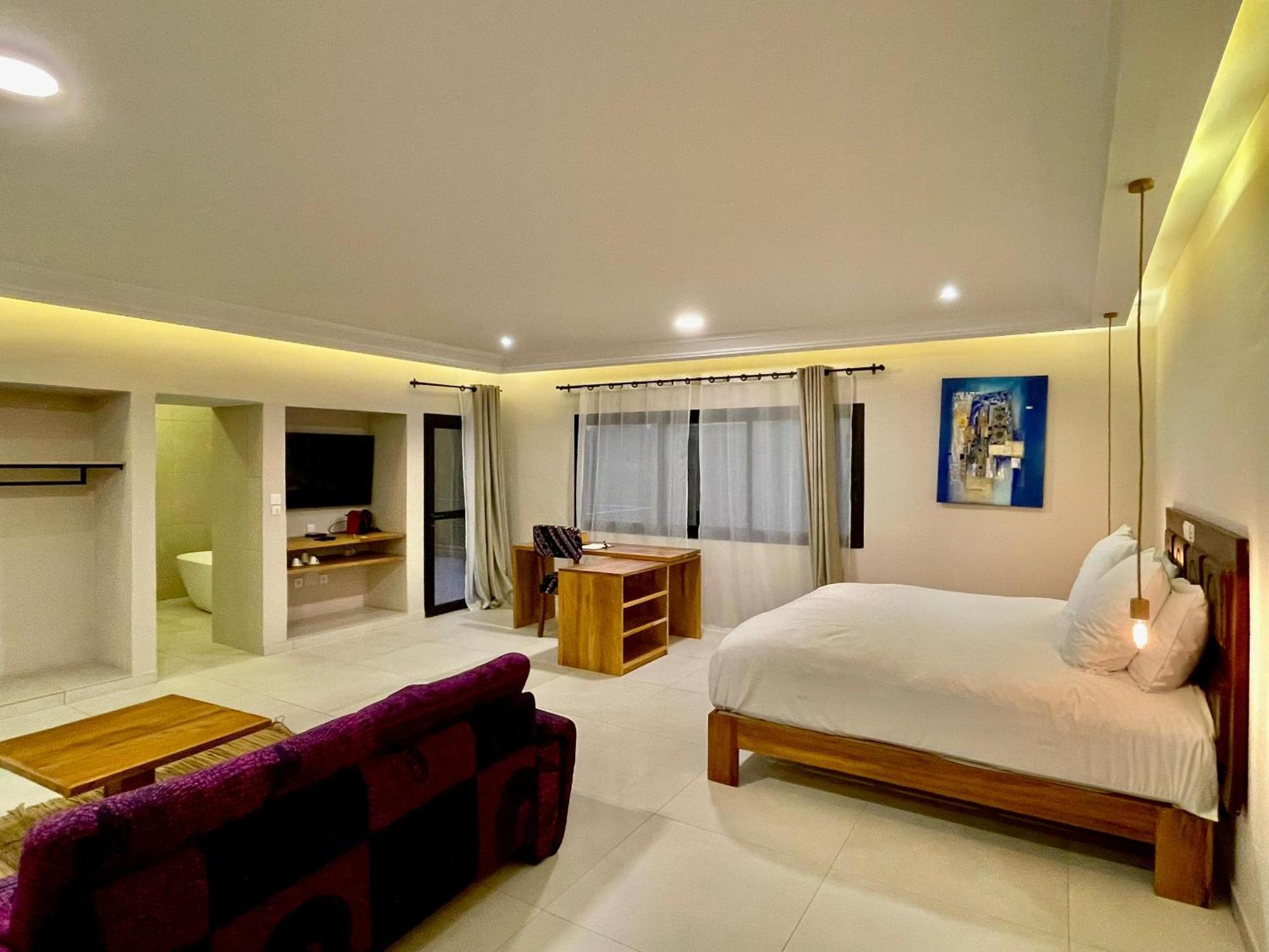 Hotel Le Kentia Lomé Zewnętrze zdjęcie